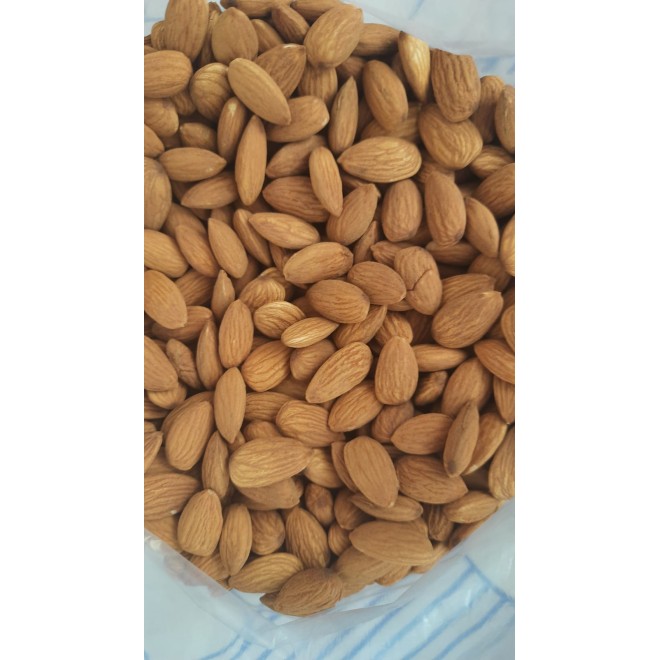 Almonds (Badam) Bold - 500 Gms