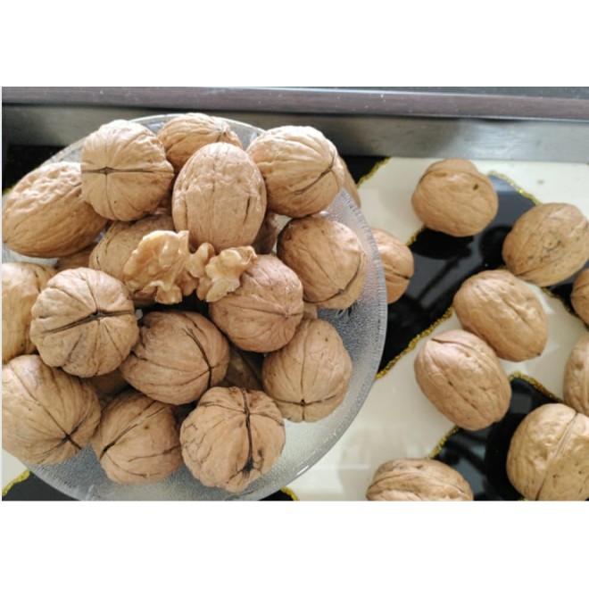 Walnuts - Soft Shell Whole Kashmiri Walnuts (kagazi) - 500 gms